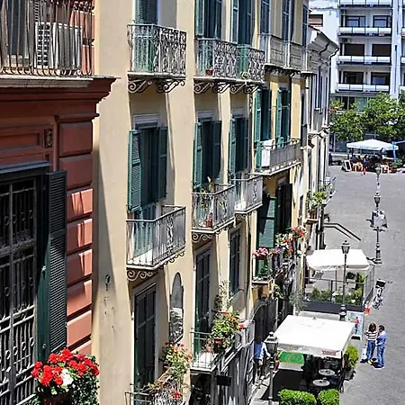 Capofortuna Centro Bed and Breakfast
