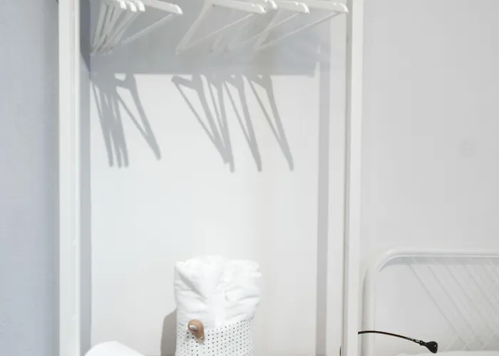 فندق مبيت وإفطار Capofortuna Centro